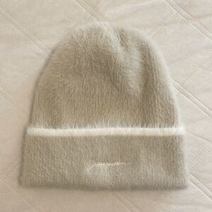 Jacquemus Cream Fuzzy Beanie